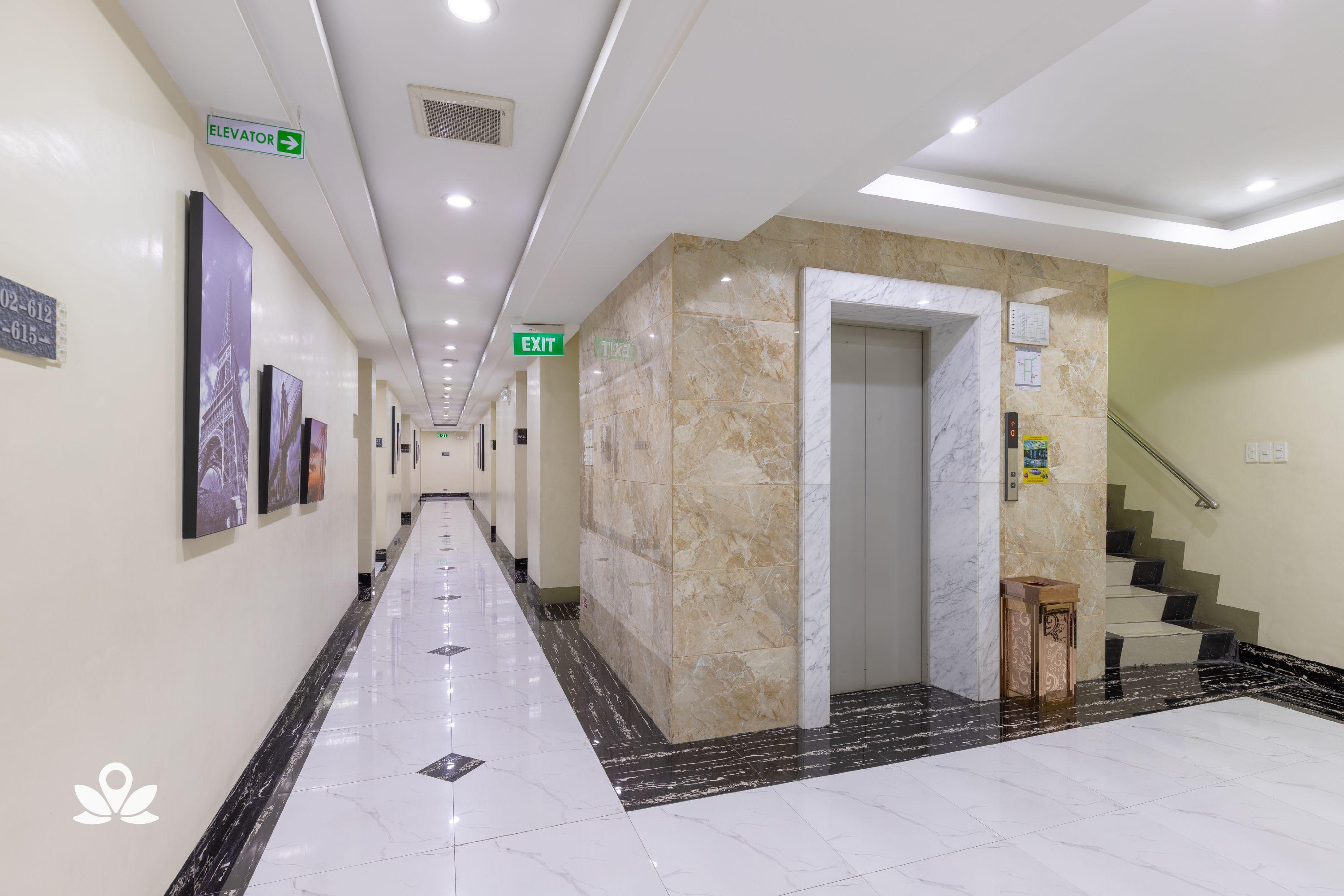 Sun Star Grand Hotel Manila Exterior foto